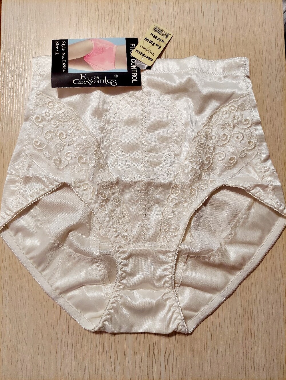 NEW Vintage Eva Cervantes Satin Floral Cream Firm Contol Panties, Size: Large